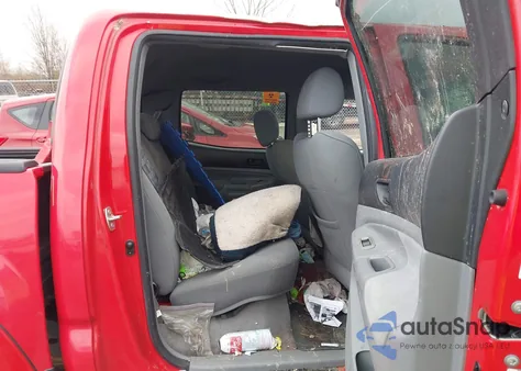 2006 Toyota Tacoma Prerunner V6 z USA, uszkodzony, nr VIN 5TEJU62N66Z215587